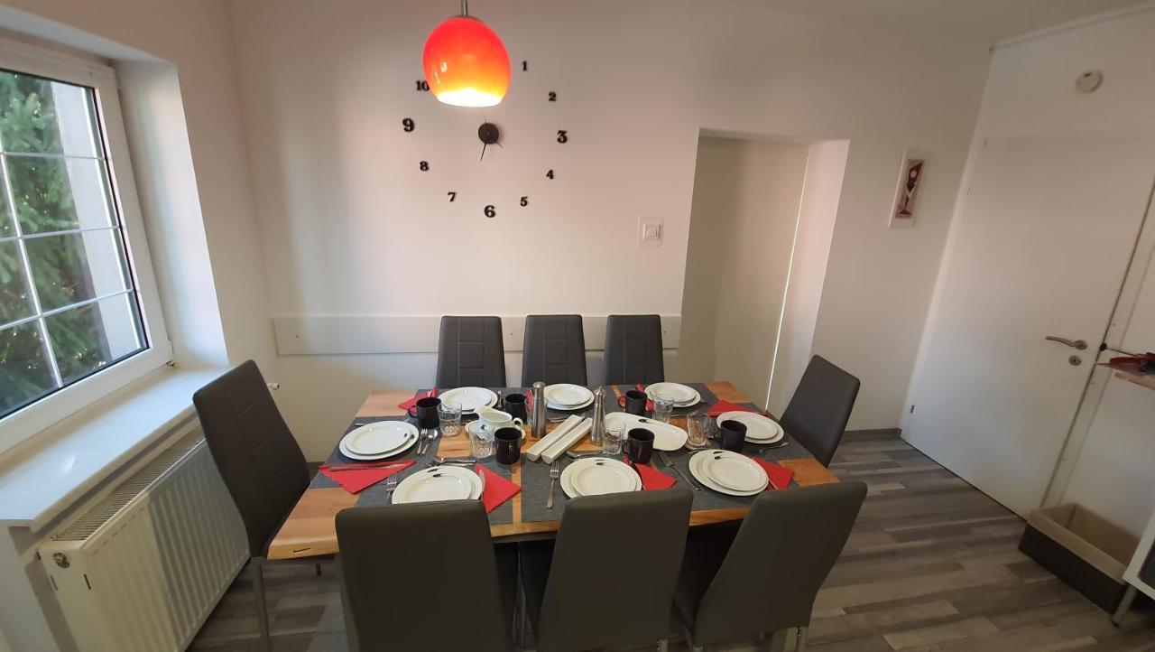 Apartma4Us Maribor Eksteriør billede