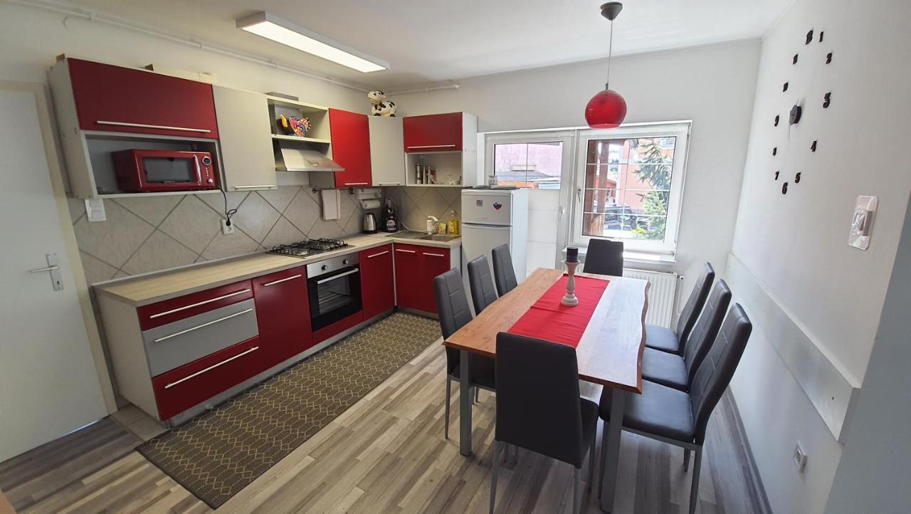 Apartma4Us Maribor Eksteriør billede